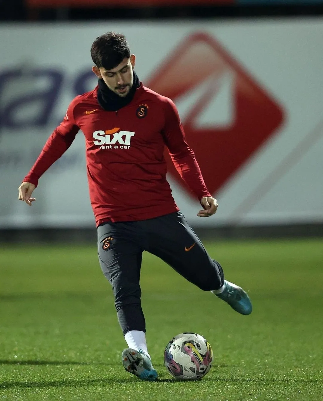 Galatasaray TFF'den bunu istedi! O ismin transferi için... - 7