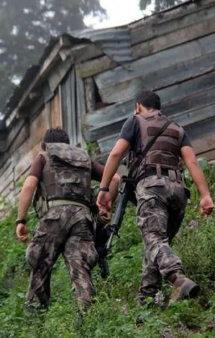 Gümüşhane'de teröristlerle çatışma çıktı!