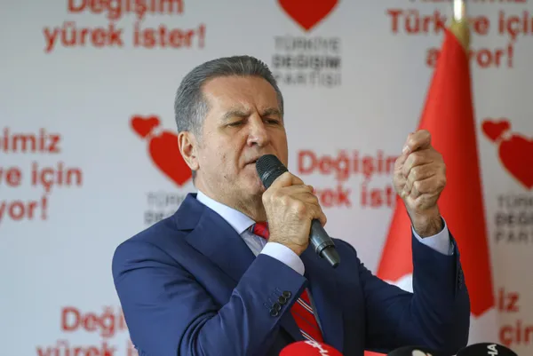 Türkiye Değişim Partisi Genel Başkanı Mustafa Sarıgül: Anayasa değişikliğine destek vereceğiz