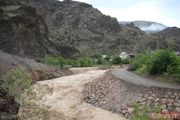 İlk defa oldu! Çoruh Nehri'ni besleyen Oltu Çayı baharde debisinin artması gerekirken kurudu - 8