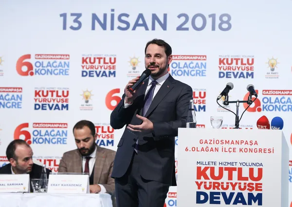 Enerji ve Tabii Kaynaklar Bakanı Albayrak, AK Parti Gaziosmanpaşa İlçe Kongresi'nde konuştu-2