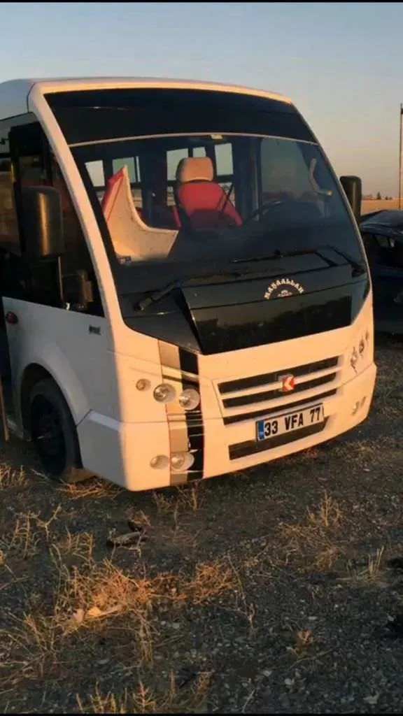 Minibüsün gizli bölmesinden teröristler çıktı!-2