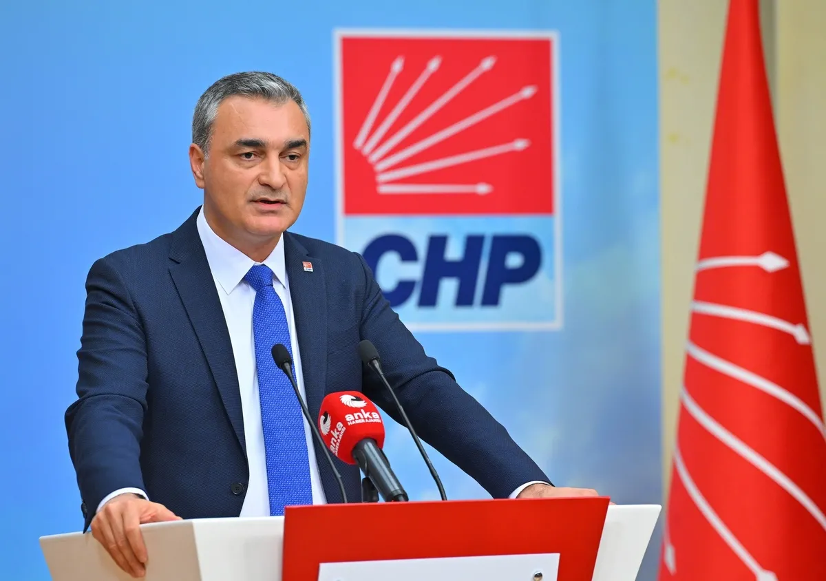 chpde-il-teskilatlarina-nester-4-teskilat-feshedildi-1784736611516.jpeg CHP MYK’den yeni karar: 4 teşkilat feshedildi, 5 atama yapıldı-3