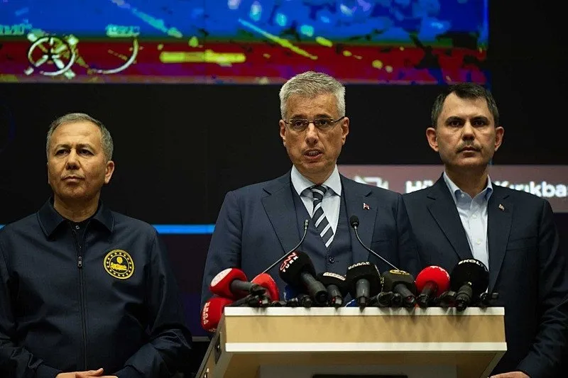 İstanbul'da deprem kabusu: Kabineden ortak açıklama! Son durum ne? 127 artçı sarsıntı | Tüm birimler alarmda (AA)
