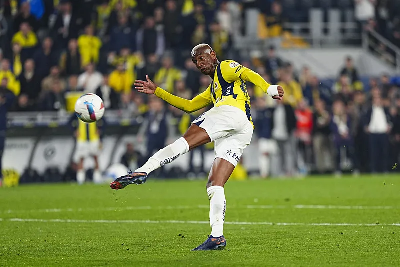 Fenerbahçe'den milli takımı deviren yıldız için transfer hamlesi - 10