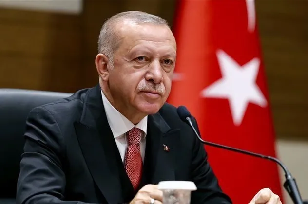 Başkan Erdoğan'dan 3 Temmuz mesajı: Fenerbahçe'nin dik duruşu sayesinde FETÖ başarısızlığa uğramıştır