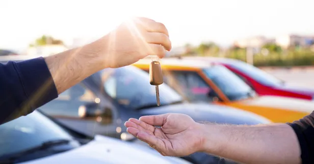 24 ay vadeli 2.el ve 0 km için cazip faiz oranları duyuruldu! 340.000 TL taşıt kredisi taksit tablosu çıktı! Ziraat, Akbank, Vakıfbank...