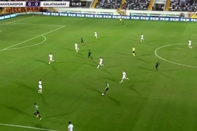 Akhisar'da 'VAR' devrede! Gol iptal edildi...
