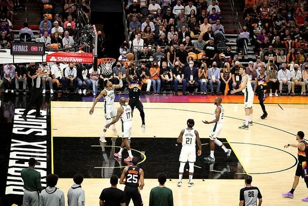 NBA Final Serisi'nde ilk maç Suns'ın! MAÇ SONUCU: Phoenix Suns 118-105 Milwaukee Bucks-3
