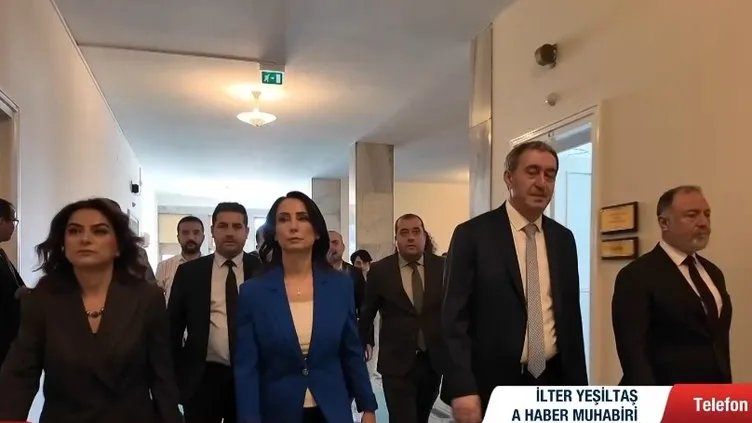 PKK’nın silah teslimi öncesi DEM Parti heyeti İmralı’ya gidiyor