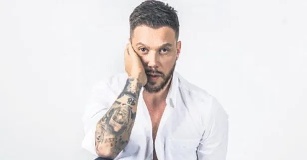 Sinan Akçıl ile Mustafa Ceceli'nin 'Dünya' şarkışı yabancı basında ses getirdi!