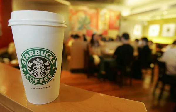 dunyaca-unlu-kahve-devi-starbucksin-net-cirosu-yuzde-8-azaldi-1604044218484.jpg Dünyaca ünlü kahve devi Starbucks'ın net cirosu yüzde 8 azaldı-2