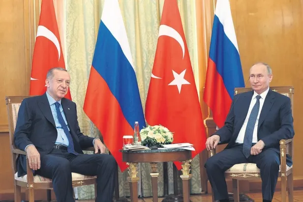 1659909443588.jpeg Başkan Erdoğan ve Putin'in görüşmesindeki kare batı ülkelerini çıldırttı-3