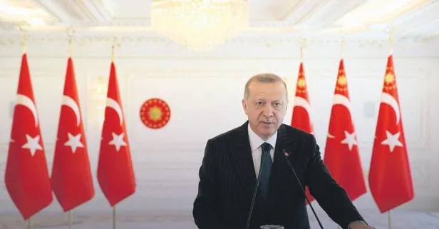 Başkan Recep Tayyip Erdoğan: Dün okçularla yazılan tarihi bugün İHA'larla tekrarlıyoruz