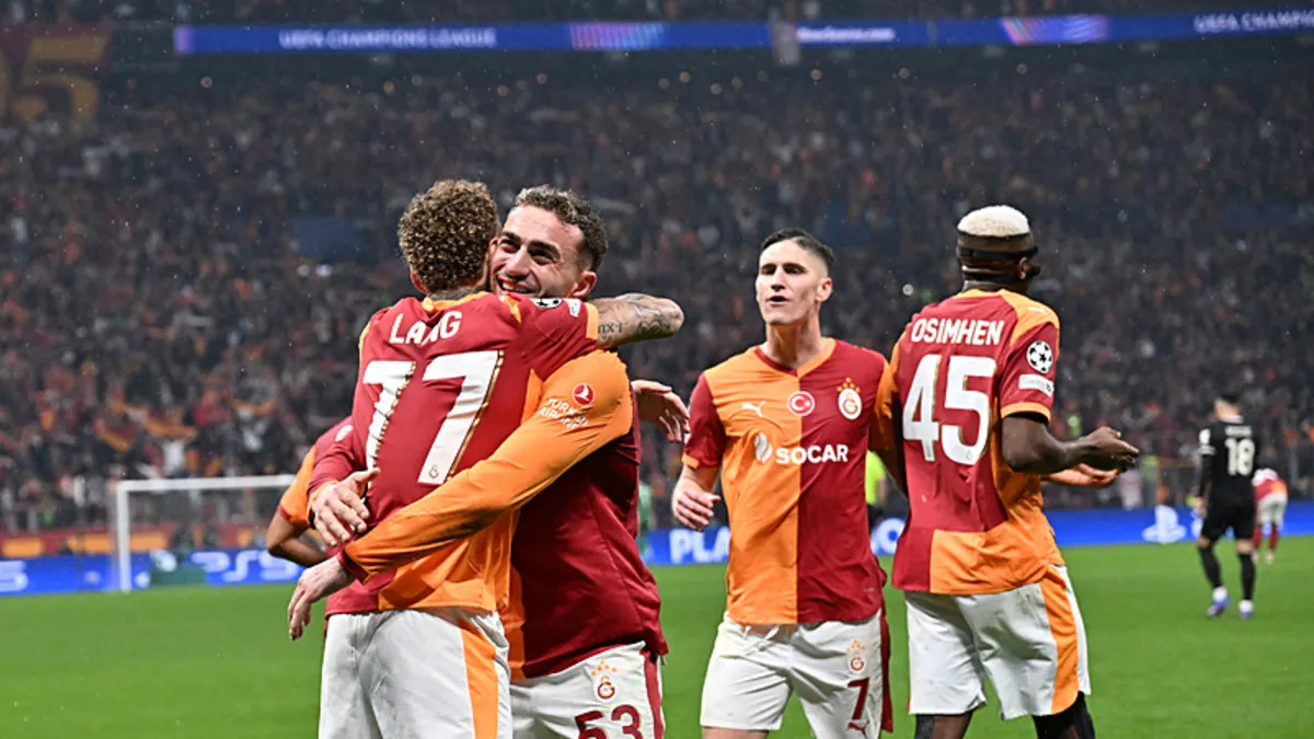 Galatasaray'dan tarihi zaferde iki rekor birden!