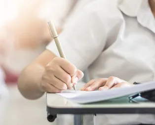 EBA kurslar ne zaman başlayacak? e kurs takvimi açıklandı! 2019 2020 MEB DYK kursları ne zaman bitecek?