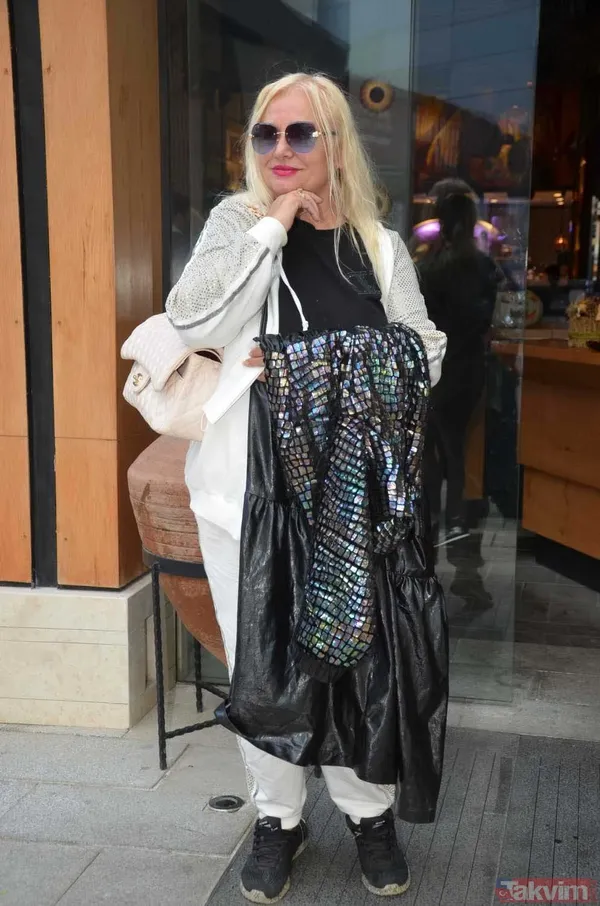 Banu Alkan beyin kanaması mı geçirdi? Yeşilçam'ın Afrodit'i hastaneye kaldırıldı! İşte son sağlık durumu - 7