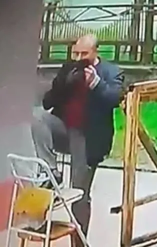 Görüntüleri izleyince inanamadı! Çamaşır ipinden taytları alıp... Ankara'da iğrenç olay