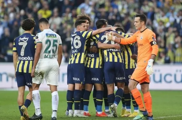 fenerbahce-konyaspor-maci-canli-izle-fenerbahce-konyaspor-maci-kesintisiz-sifresiz-tek-parca-full-hd-4k-bedava-1677338346047.jpg ⚽ Fenerbahçe-Konyaspor maç sonucu: 4-0 (ÖZET)-8