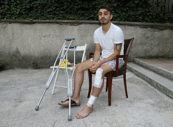 ankarada-ciftlesmesi-icin-verdigi-kedisini-ararken-bacagindan-vuruldu-1602058469677.jpg Ankara'da çiftleşmesi için verdiği kedisini ararken bacağından vuruldu-4