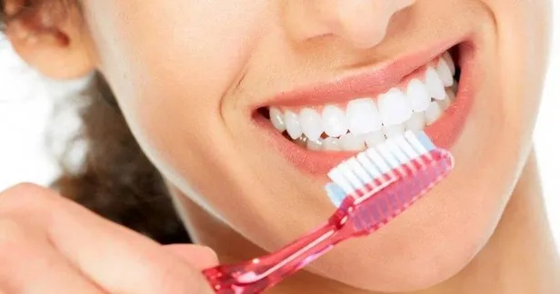 Ağız kokusu neden olur, nasıl tedavi edilir? Ağız kokusuna çözüm nedir?-2