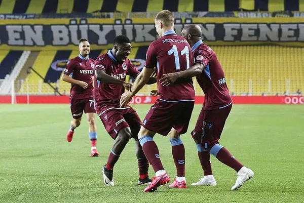 bak-iste-yaklasiyor-firtina-trabzonspor-36-yil-sonra-cifte-kupaya-kosuyor-1592442580378.jpeg Bak işte yaklaşıyor Fırtına! Trabzonspor 36 yıl sonra çifte kupaya koşuyor-3