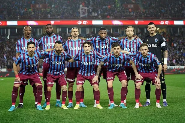 abdullah-avci-besiktas-derbisi-sonrasi-net-konustu-1649028429381.jpeg Abdullah Avcı Beşiktaş derbisi sonrası net konuştu-8