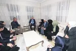 Başkan Erdoğan depremzede aileyi evlerinde ziyaret etti