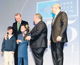 1 milyon eve bedava internet