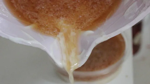 Bursa'da emeklilikten canı sıkıldığı için sirkeli sabun yaptı! Koronavirüs sonrası satış patlaması yaşadı!-5