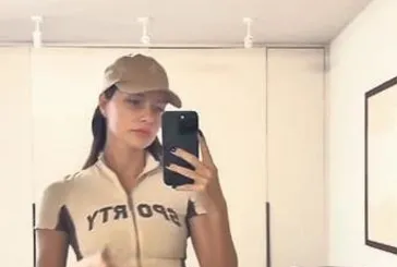 Yasemin Özilhan'dan ayna pozu! Sosyal medyada yorum yağmuruna tutuldu