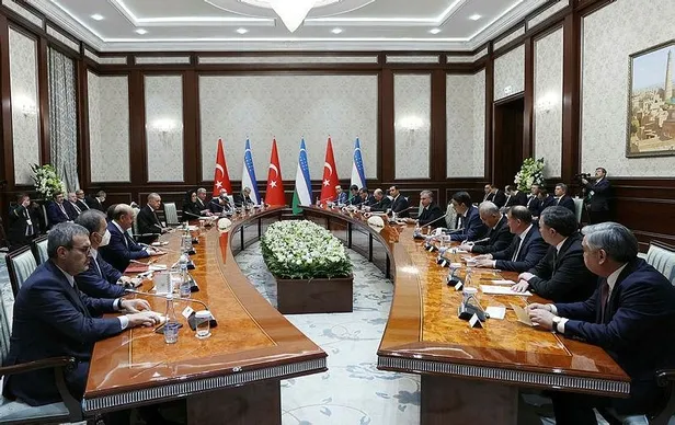 baskan-erdogan-ve-ozbekistan-cumhurbaskani-sevket-mirziyoyevden-onemli-aciklamalar-10-anlasma-imzalandi-1648582228609.jpeg Başkan Erdoğan ve Özbekistan Cumhurbaşkanı Şevket Mirziyoyev'den önemli açıklamalar: 10 anlaşma imzalandı-4