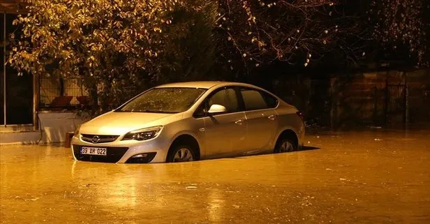 Kırklareli’nde sağanak etkisini artırdı: Evleri su bastı | Araçlar su birikintilerinde mahsur kaldı