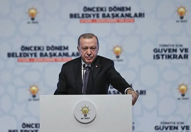 ak-partide-vefa-toplantilari-baskan-erdogandan-onemli-aciklamalar-1657134911247.jpeg AK Parti'de 'vefa' toplantıları! Başkan Erdoğan'dan önemli açıklamalar-7