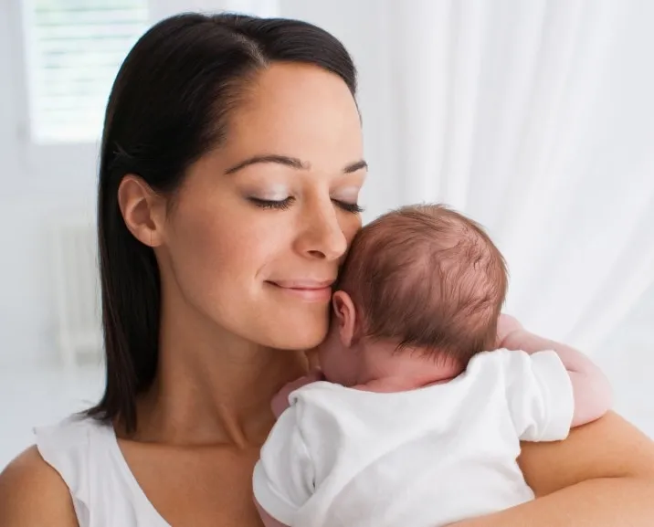 Yeni anneye devletten en az 5050 lira!