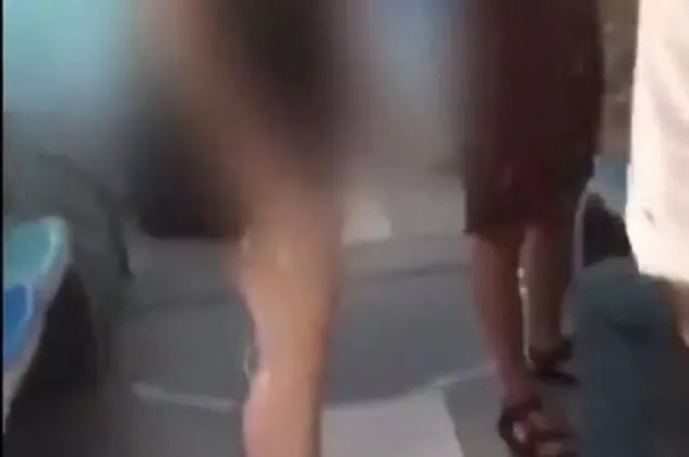 Son dakika: İzmir Karşıyaka'da tramvayı karıştıran cinsel taciz iddiası: Al çekmişsin işte!