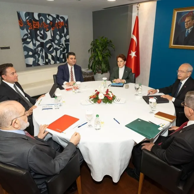 Koalisyonda koltuk kavgası! Mansur Yavaşın çıkışına DEVA Sözcüsü İdris Şahinden yanıt geldi