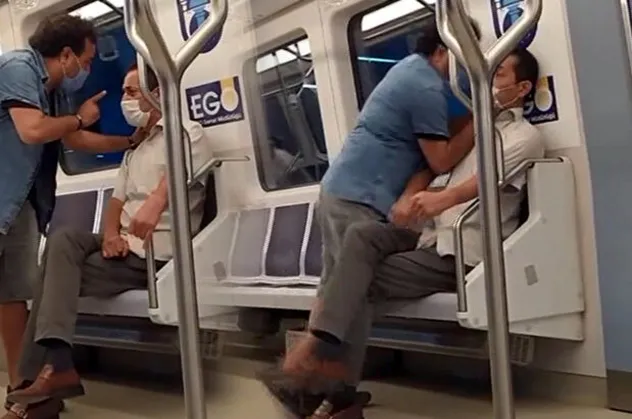 Ankara Metrosu'nda akılalmaz olay! 'Şarkı söyleme' kavgası çıktı...