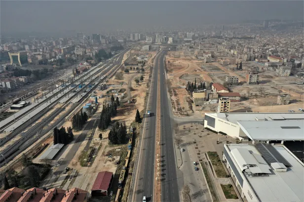 tam-kapanma-hangi-isleri-kapsiyor-17-gunluk-tam-kapanmada-acik-ve-kapali-sektorlerisler-hangileri-1619508452088.jpg Tam kapanma hangi işleri kapsıyor? 17 günlük tam kapanmada açık ve kapalı sektörler/iş yerleri hangileri?-3