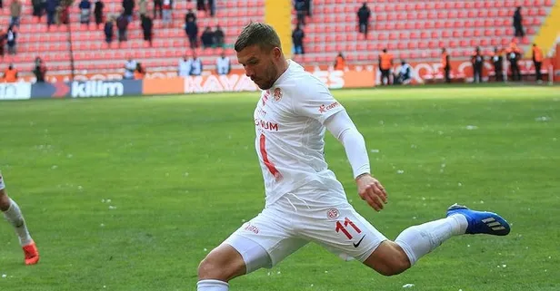 Helal sana Podolski!