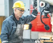 Asgari ücrette zam+vergi pazarlığı: İşçi ve işveren ne istiyor? Vergi dilimiyle maaş nasıl düşüyor?