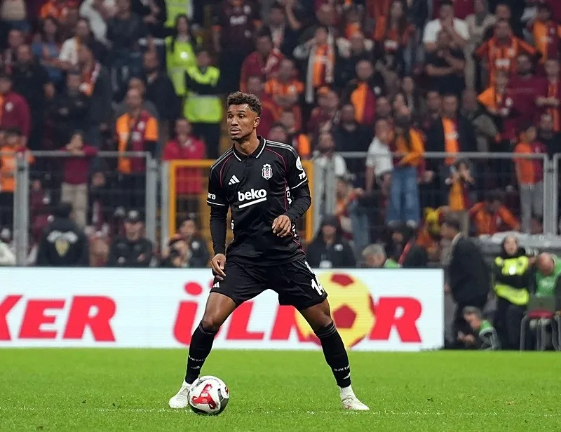 Uduokhai formayı unuttu