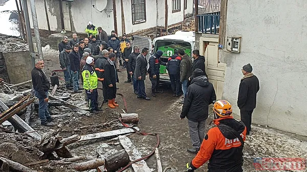 Kastamonu'da ev yangını! Bir kişi yaralandı: Kayıp baba ve engelli oğlunun cansız bedenine ulaşıldı - 9