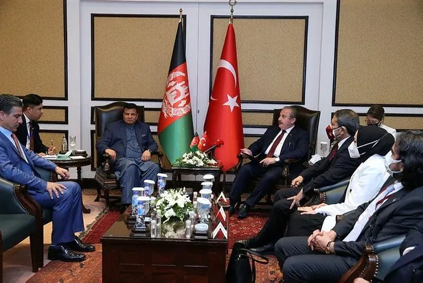 turkiyeden-pakistan-ve-afganistan-temasi-tbmm-baskani-mustafa-sentop-arif-alvi-ve-rahmani-ile-gorustu-1622564423049.jpeg Türkiye'den Pakistan ve Afganistan teması: TBMM Başkanı Mustafa Şentop, Arif Alvi ve Rahmani ile görüştü-5