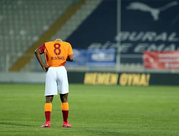 1612357514178.jpg Ryan Babel gözünü kripto para piyasalarına çevirdi! Club House'da o odaların müdavimi oldu-3