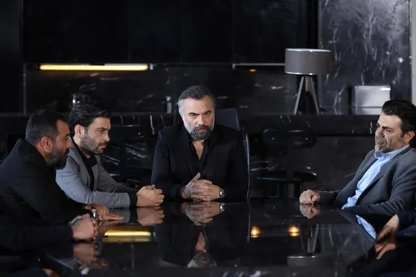 Eşkıya Dünyaya Hükümdar Olmaz 132. yeni bölüm fragmanı: İhanet eden kimin oğlu olursa olsun... EDHO son bölüm full izle-4