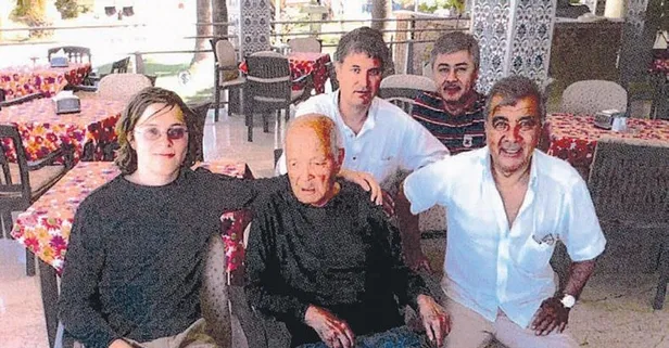 Eski istihbaratçı Enver Altaylı, FETÖ'cü Mustafa Özcan ve CIA ajanı aynı karede! (Güncel haberler)