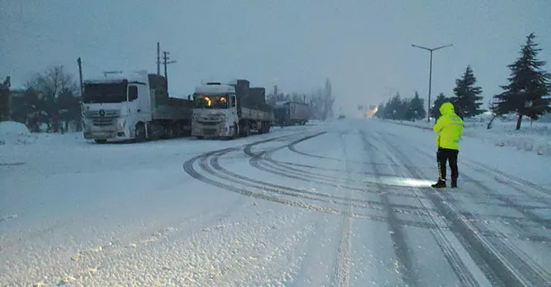 Bugün üniversitelerde okullar tatil mi? 12 Şubat Çarşamba üniversitelerde kar tatili var mı?