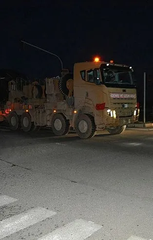 TSK'dan Suriye sınırına askeri sevkiyat