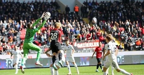 Gaziantep FK 0 - Adana Demirspor 3 MAÇ SONUCU